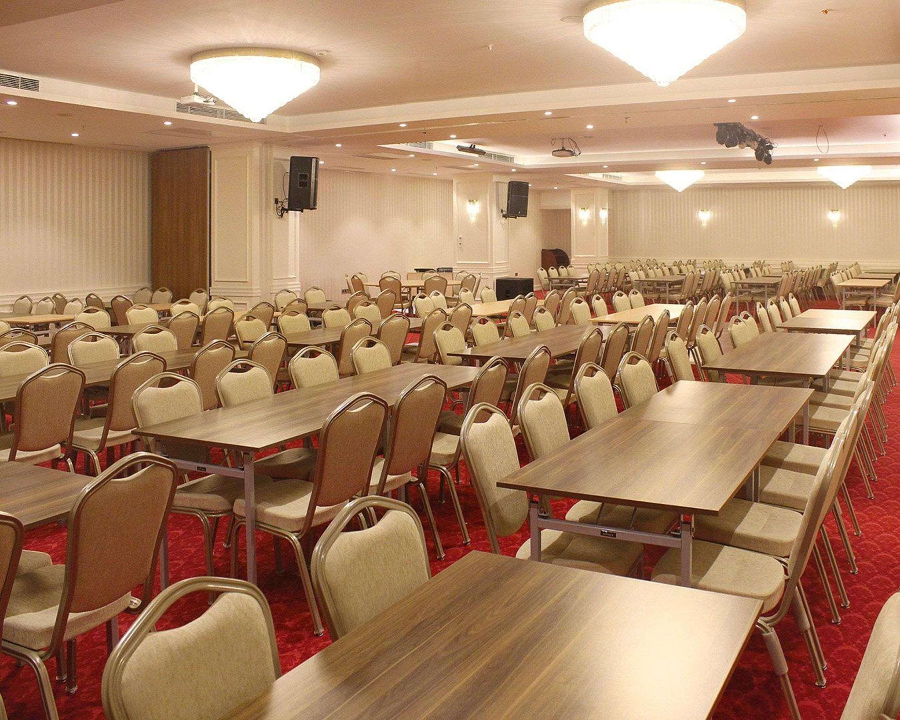 Clarion Hotel Кахраманмараш Екстериор снимка